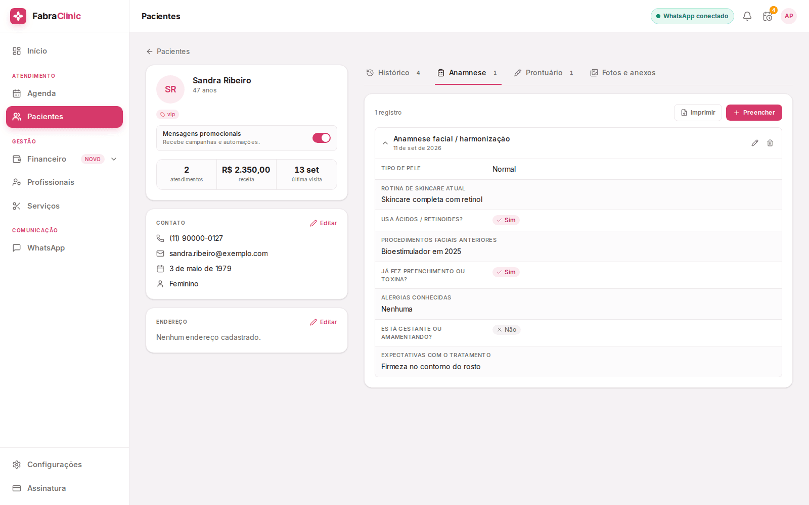 Anamnese digital do FabraClinic preenchida com tipo de pele, procedimentos anteriores, alergias e expectativas
